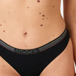 Brazilian Slips Pride aus Bio-Baumwolle