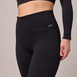 Gerippte Leggings aus recyceltem Polyamid