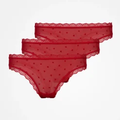 Tangas mit Spitze love